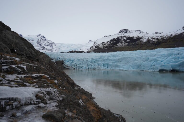 Glacier Lagoons & South Coast Jökulsárlón Diamond Beach Vik 3
