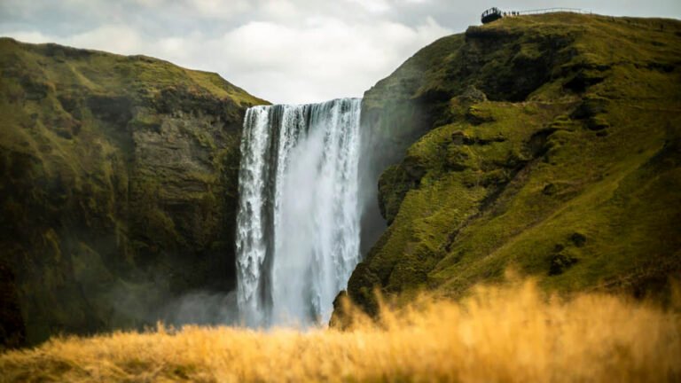 6-day-iceland-ring-road-tour 8