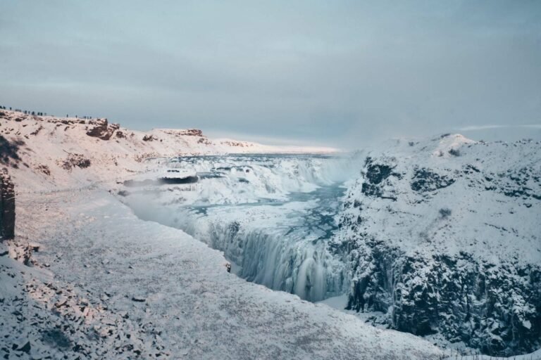 Gullfoss-waterfall-landing-page-header-image-8827-1620x1080