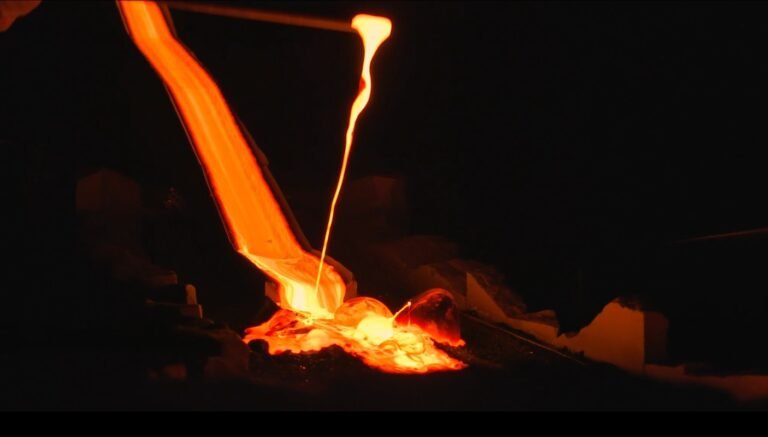 LAVA Show Vik 07