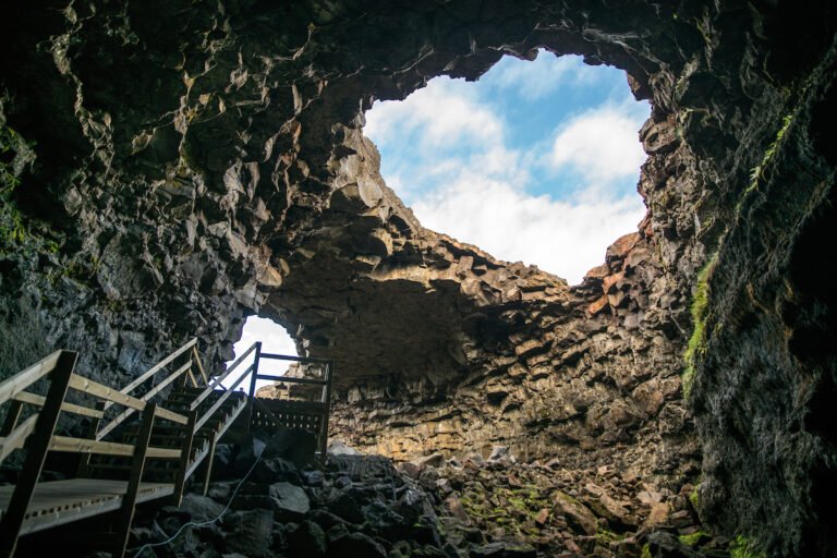 The Cave 04