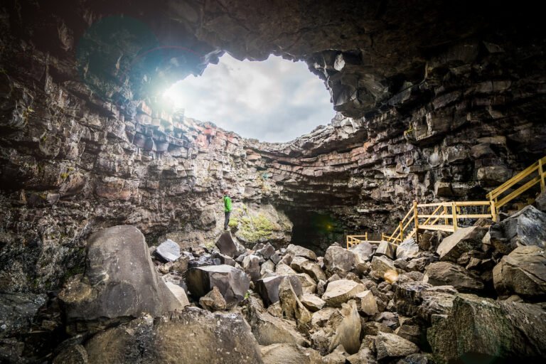 The Cave 05