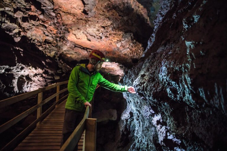 The Cave 07