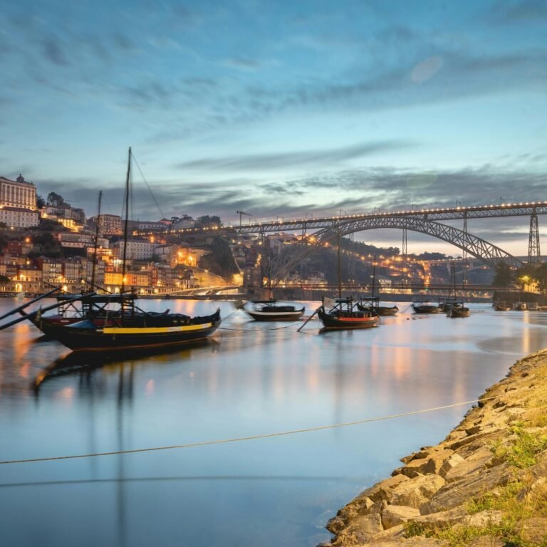 large-douro-sailing-sunset-experience-1
